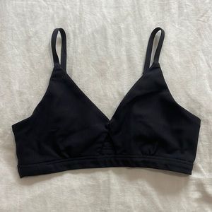 Zumba Ribbed sports bra size Small like new !